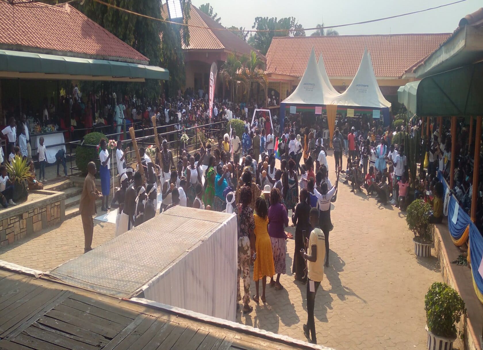 Events b_e